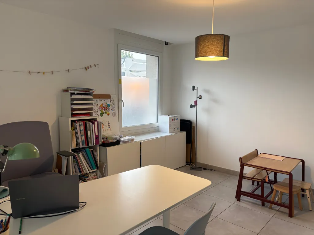 À LOUER–  BUREAU 17 m² - Profession libérale-HAUTE SAVOIE-