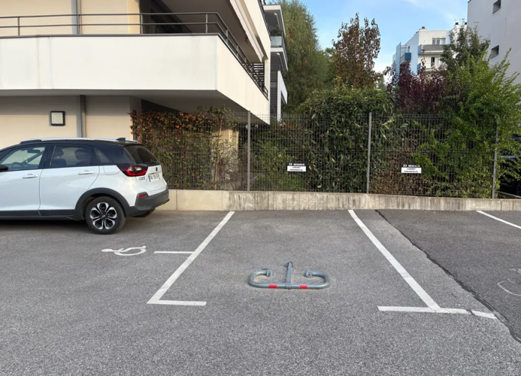 À LOUER–  BUREAU 17 m² - Profession libérale-HAUTE SAVOIE-