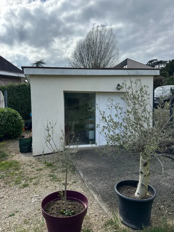 Cabinet de thérapie/paramédical 2 jours 20m2 Saint Didier au mont d'or 120€/mois