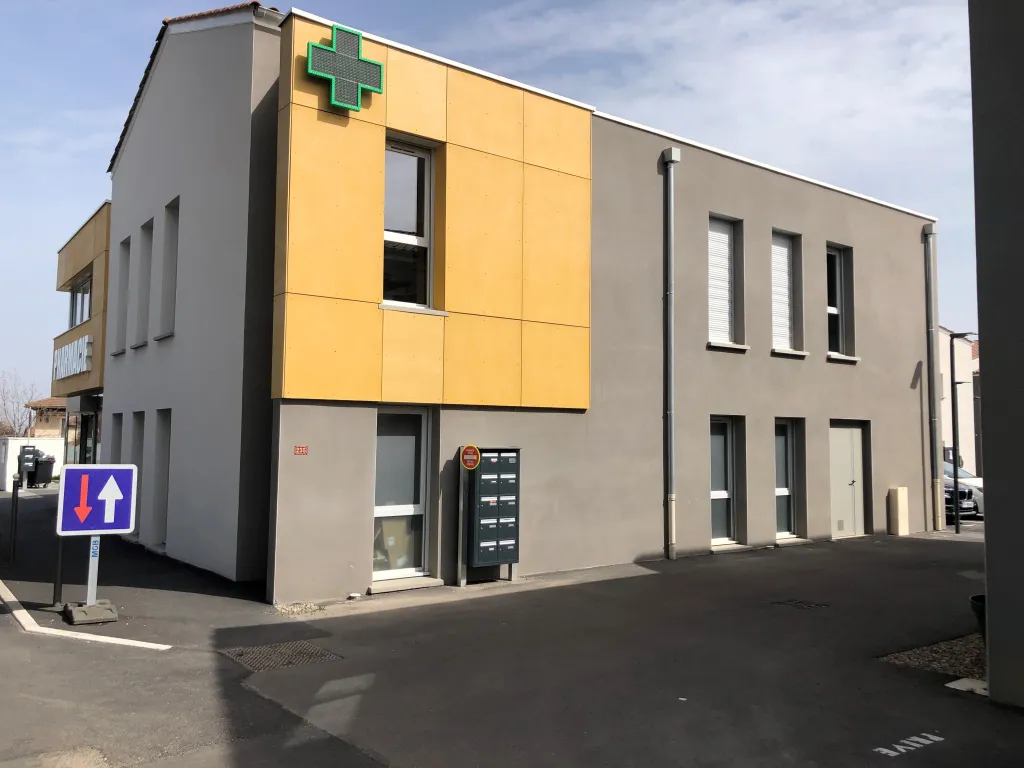 A LOUER LOCAL PARAMEDICAL Situé à TALUYERS (69440)